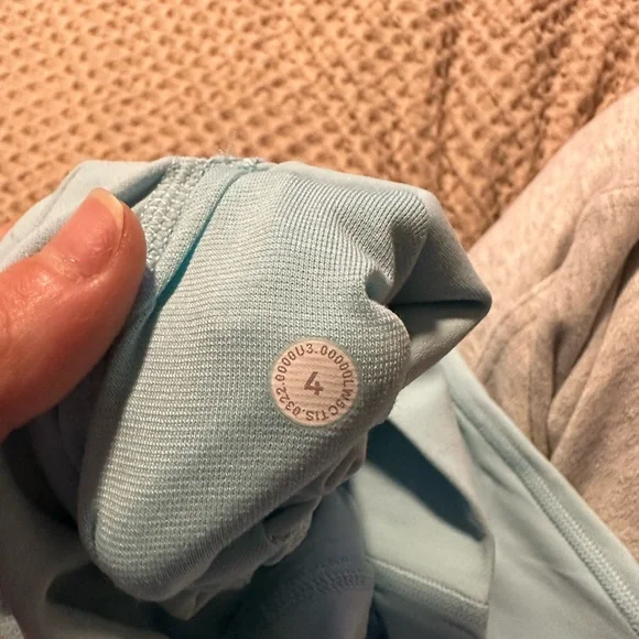 Lululemon leggings - Picture 4 of 4